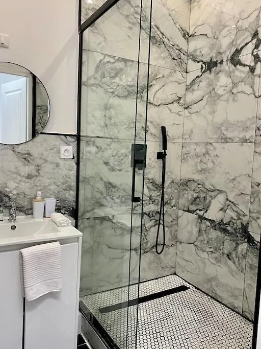 Jacuzzi Clim Proche Centre Apartment Avignon France